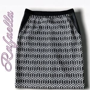 Rafaella Skirts l Leather Trim l Decorative Zipper l Soft Stretch l XL l EUC